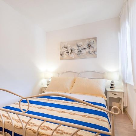 Appartamento Ana Baška Esterno foto